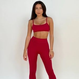 437 Essential Leggings - Barberry